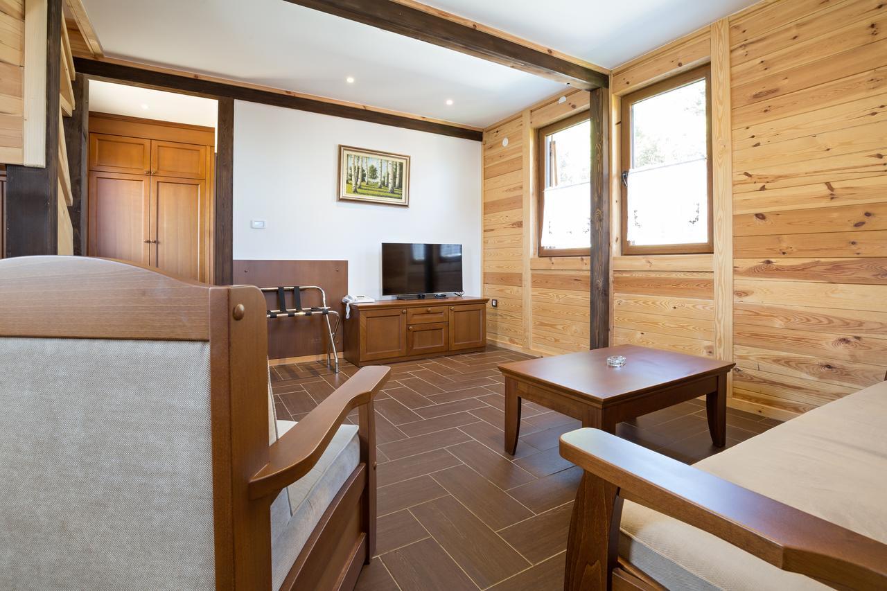 Etno Naselje Vrdnicka Kula Bed and Breakfast Vrdnik Zewnętrze zdjęcie