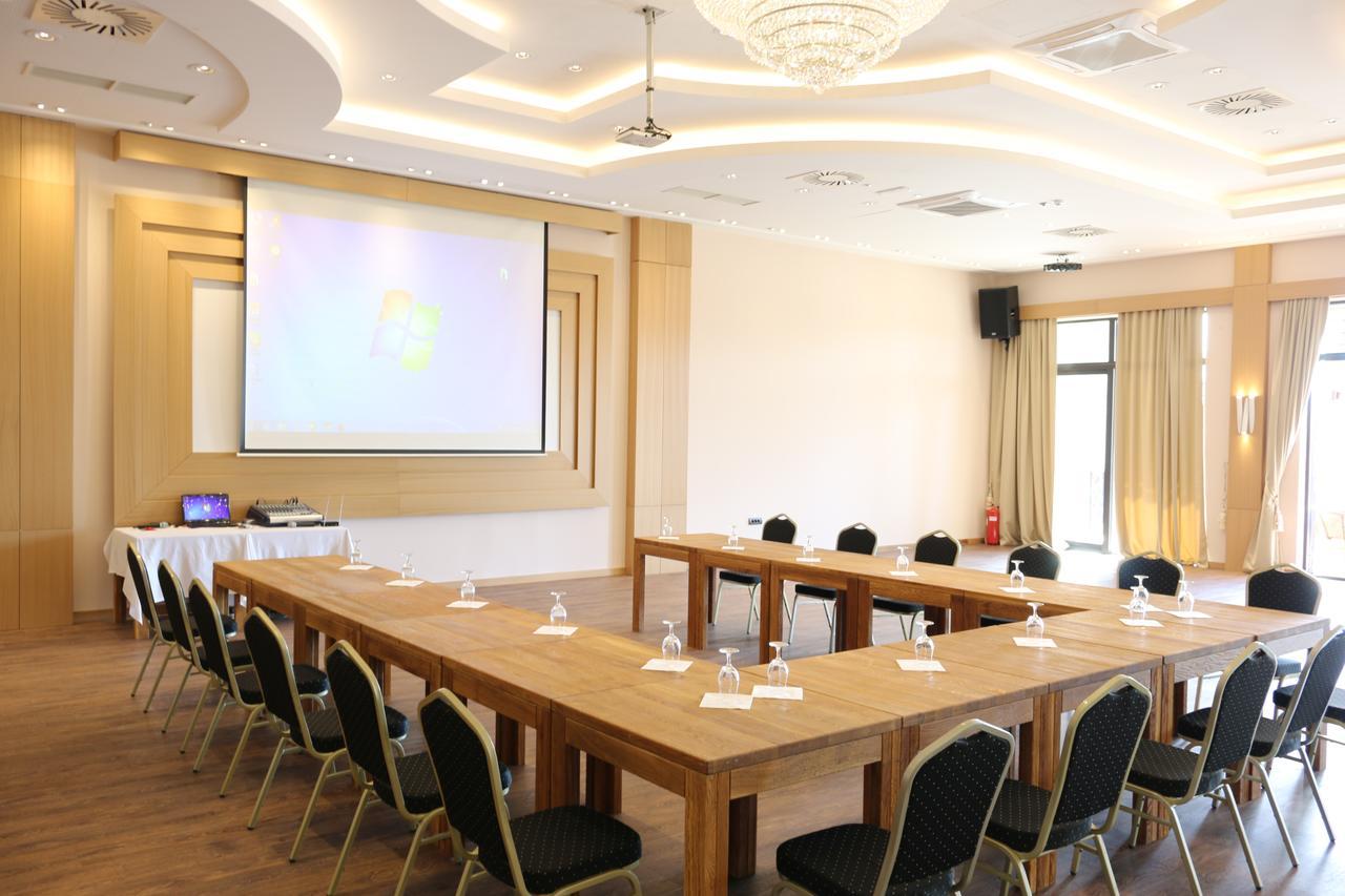 Etno Naselje Vrdnicka Kula Bed and Breakfast Vrdnik Zewnętrze zdjęcie